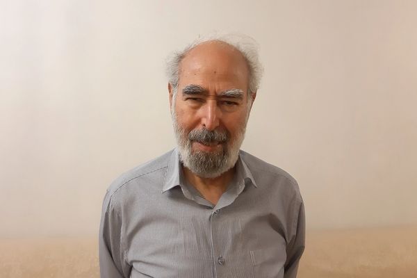 Ex-Revolutionary Urges Election Boycott, Declares Clerical Rule Beyond Repair