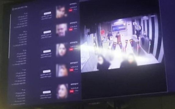 فرمانداری مشهد: تصویر و سن افراد در متروی مشهد با هوش مصنوعی نمایش داده میشد