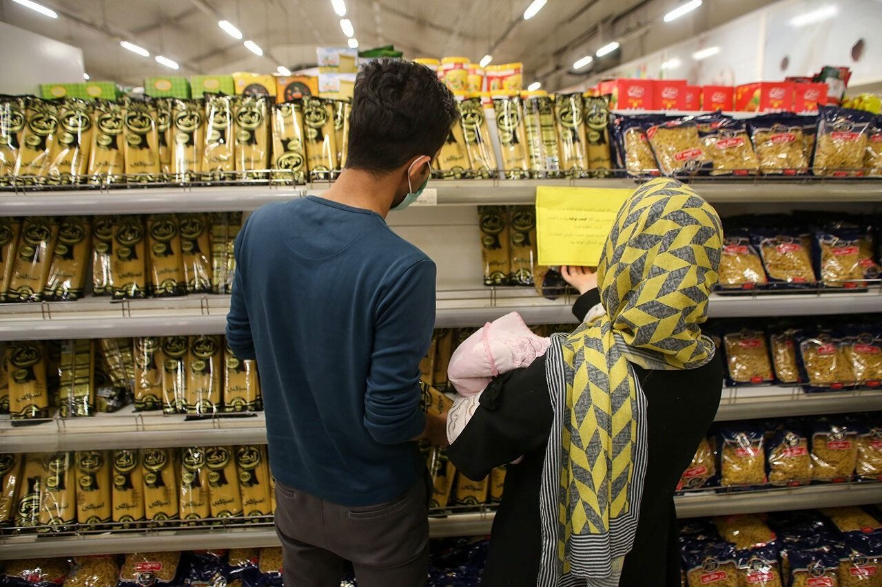 Iran economist warns inflation could top 60% as poverty deepens