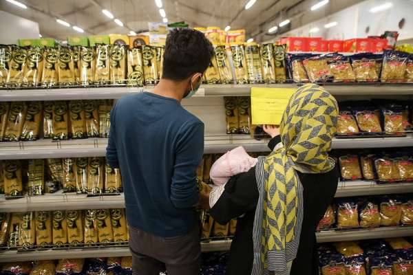 Iran economist warns inflation could top 60% as poverty deepens