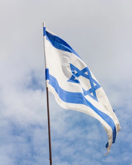 وزير الدفاع الإسرائيلي يعلن احتمال شن هجوم على منشآت إيران النووية خلال عامين أو ثلاثة