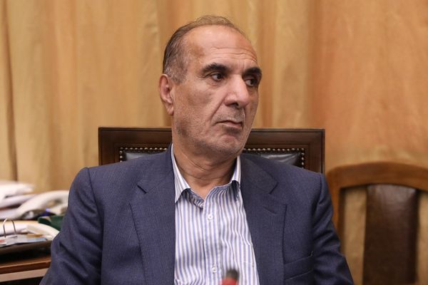 برلماني إيراني: امتلاك منزل أصبح "حلماً بعيداً" للشباب وسط تضخم ينهك الطبقة المتوسطة