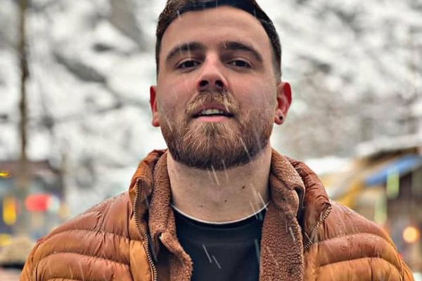 بیخبری از سرنوشت عرفان سلطانی؛ بازداشتشدگان از تماس با خانواده و داشتن وکیل محروم هستند