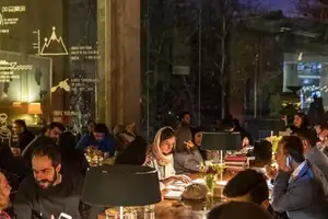کافهها، فضاهای تنفس روانی و اجتماعی در دل بحران