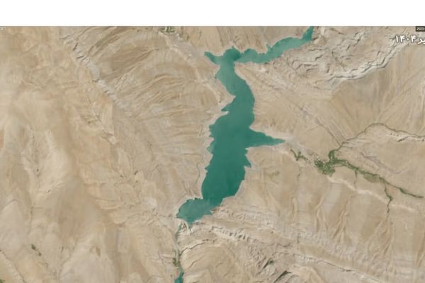 Tehran reservoirs hit historic lows, satellite images show