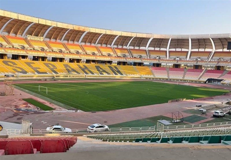 در نیمه‌شب شروع شد؛ بلیت‌فروشی بازی سپاهان-استقلال در محدود‌ترین و پراکنده‌ترین حالت ممکن