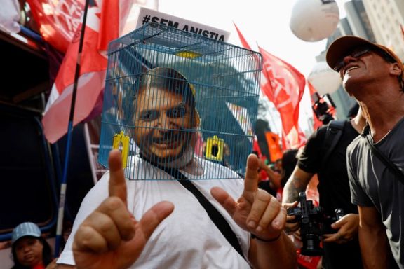 دهها هزار برزیلی علیه لایحه عفو ژائیر بولسونارو، رییسجمهوری پیشین، تظاهرات کردند