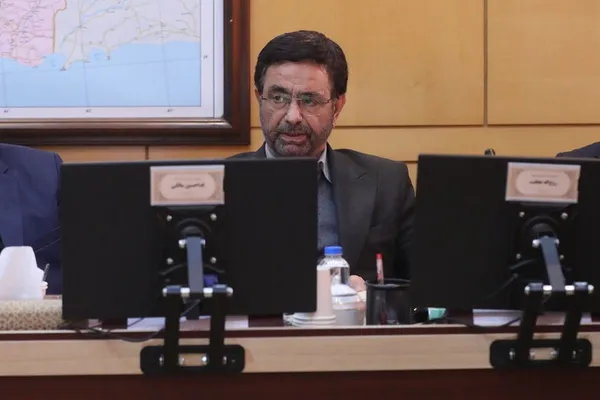 عضو کمیسیون امنیت ملی مجلس: جمهوری اسلامی باید ماجرای ونزوئلا را محکوم میکرد که کرد