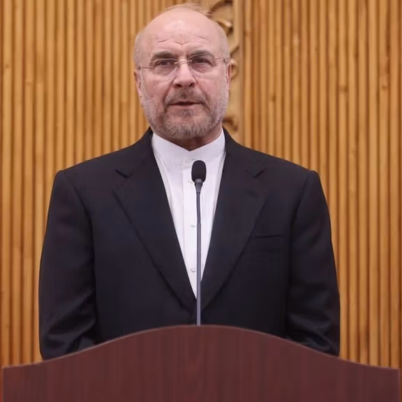 قاليباف: إيران "القوية والمتقدمة" بحاجة إلى "الذكاء الأنثوي"