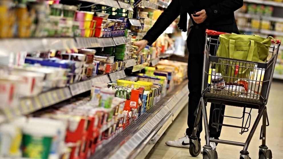 An Iranian shopping in a chain store