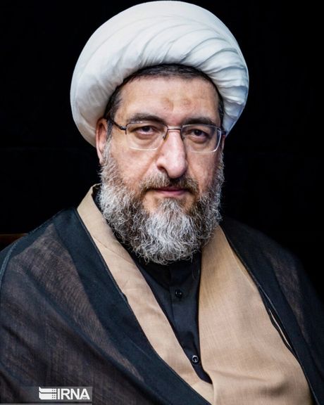 نماینده خامنهای در آذربایجان شرقی: کارهای نادرست در زمینه خرید دلار و طلا نکنید