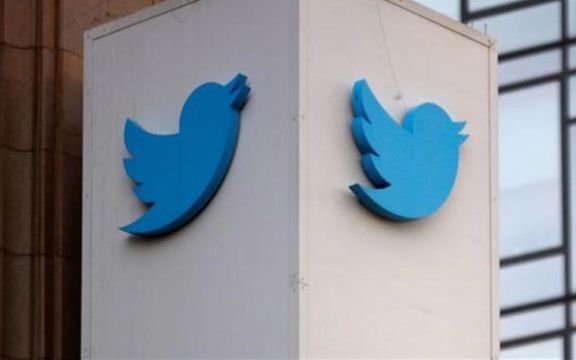 توییتر از ۱۲ مرداد سرویس فلیتس خود را به دلیل استقبال پایین کاربران حذف میکند