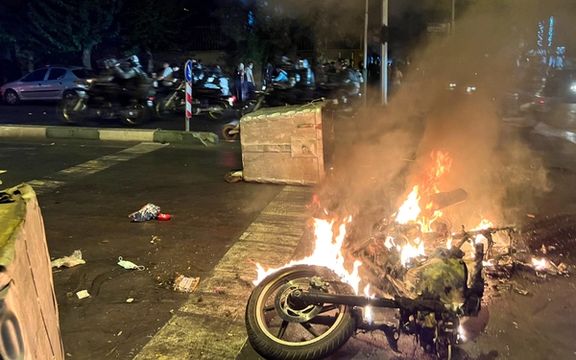 Demonstrations Held In Iran, Abroad To Mark Uprising’s 100th Day