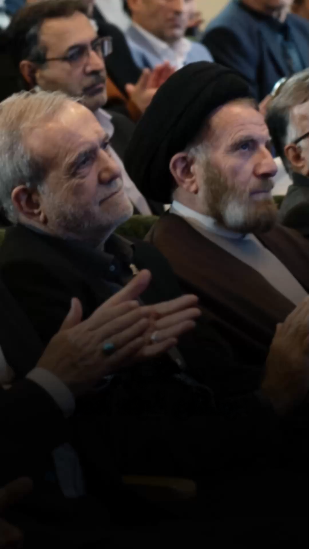 الرئيس الإيراني يصف محافظة لرستان بـ "الميتة" وسط غضب شعبي واسع