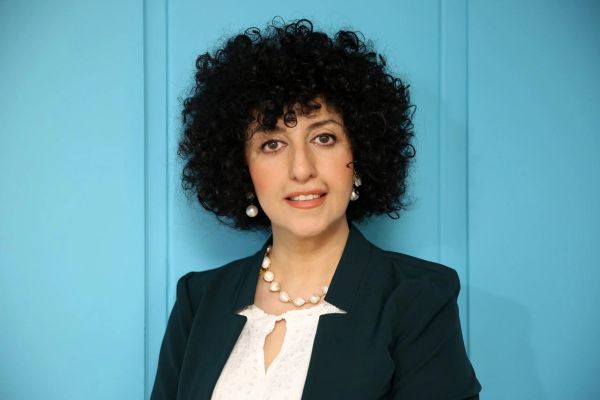 بنیاد نرگس: نرگس محمدی در زندان زنجان با وضعیت جسمی بحرانی و تهدید به قتل روبهرو است