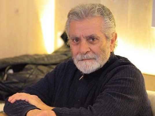 بهروز وثوقی: بازگشت به ایران را به دست تقدیر میسپارم