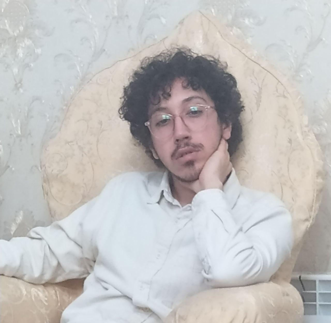 امیرمحمد خوش‌اقبال، از متهمان پرونده اکباتان، با وثیقه ۵۰ میلیارد تومانی آزاد شد