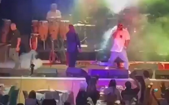 پس از اجرای ترانه ساسی مانکن؛ رستورانی در جزیره کیش پلمب و خواننده بازداشت شد