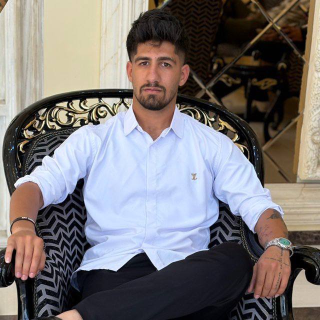 امیرحسین وندالوند، فوتبالیست ۲۱ ساله توسط نیروهای سرکوب جمهوری اسلامی کشته شد