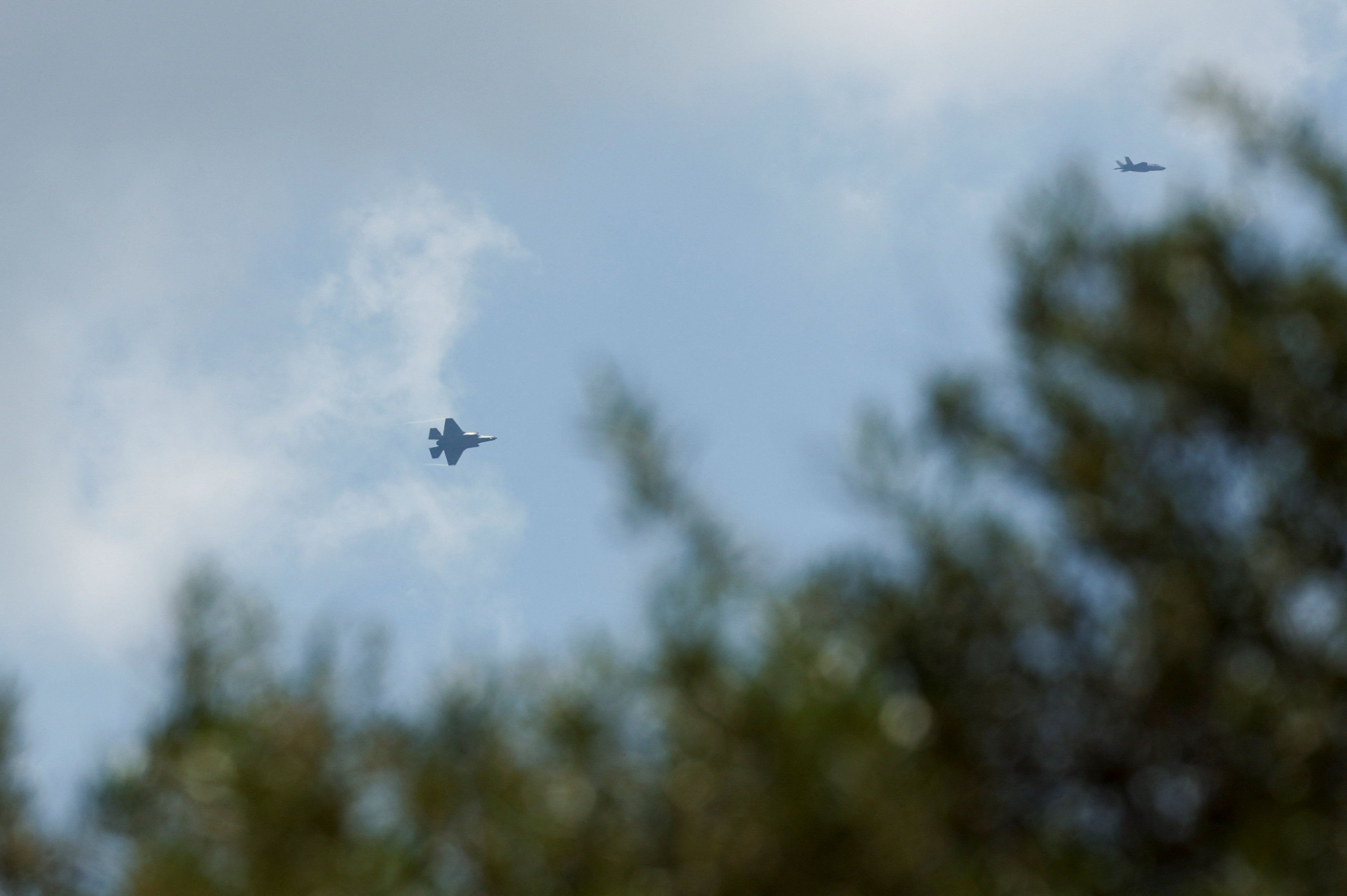 ارتش اسرائیل اعلام کرد مواضع حزب‌الله در جنوب لبنان را هدف قرار داد