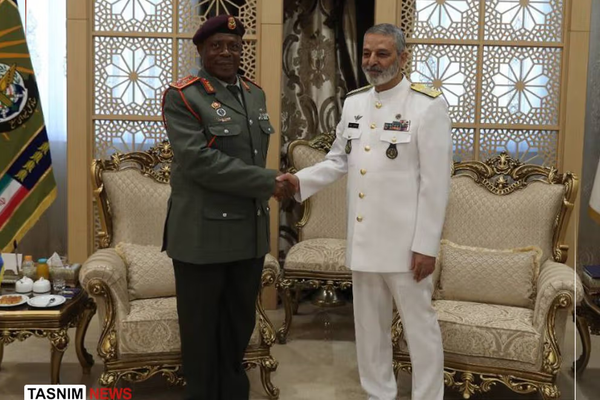 رئيس الأركان الإيرانية: الحرس الثوري قادر على نقل خبراته إلى جنوب أفريقيا