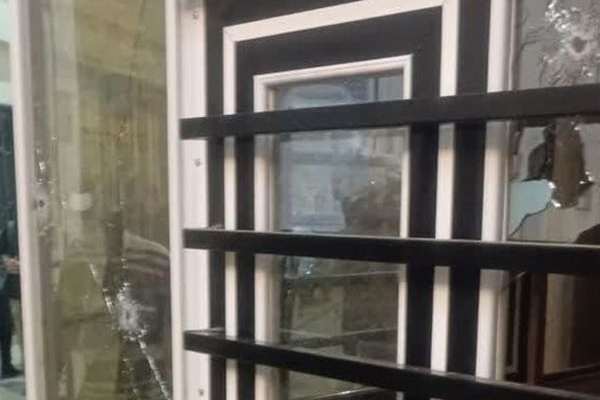 قتلى وجرحى في هجوم ثان خلال 10 أشهر على مزار ديني بمدينة شيراز جنوبي إيران