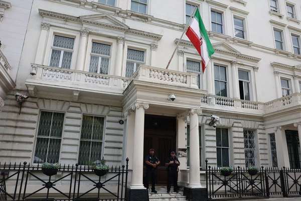 بریتانیا ۷۰ فرد و سازمان را در ارتباط با برنامه هستهای جمهوری اسلامی تحریم کرد