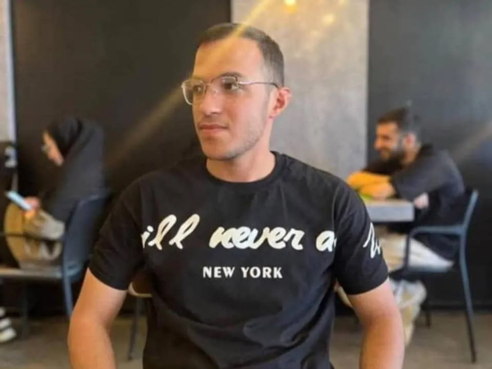 پدر احمد بالدی،‌ جوان جان‌باخته: نیروهای شهرداری هنگام خودسوزی به احمد گفتند فندک بدهیم؟