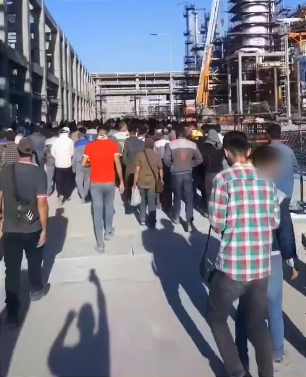 هم‌بستگی ۳۵ تشکل با اعتصابات کارگران؛ روزمره شدن اعتراض‌ها تنها راه رهایی از استثمار حکومت