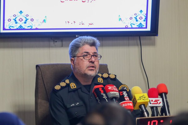 رییس پلیس اماکن تهران: با اجرای موسیقی زنده و استفاده از دیجی در کافهها برخورد میکنیم