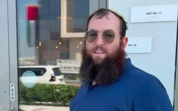 امارات متحده عربی سه نفر را به ظن قتل خاخام اسرائیلی بازداشت کرد