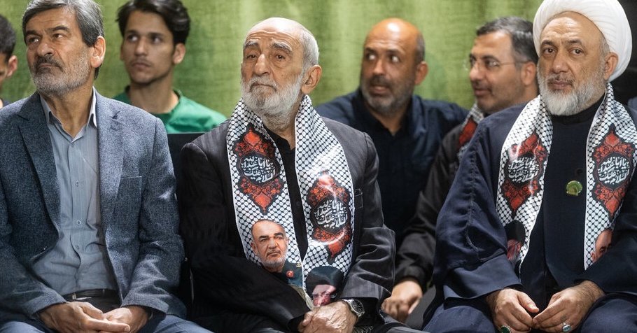 Who in Tehran is opposing a deal with Washington?