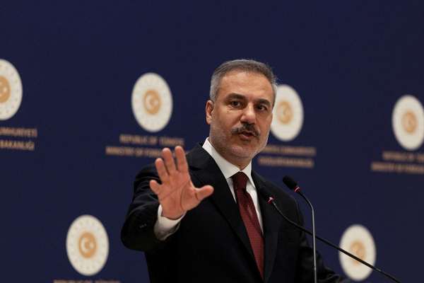 وزير الخارجية التركي: الدول الخليجية وجهت "تحذيرات أخيرة" لطهران وقد تلجأ إلى ردّ مباشر