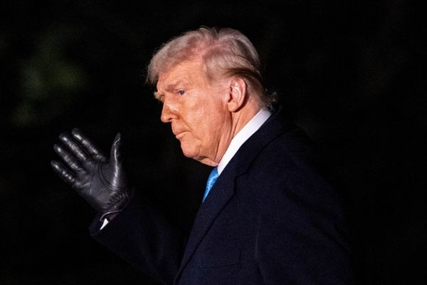 مسؤول عراقي: مذكرة التوقيف العراقية الصادرة بحق ترامب لا قيمة لها ولن تنفذ أبدًا