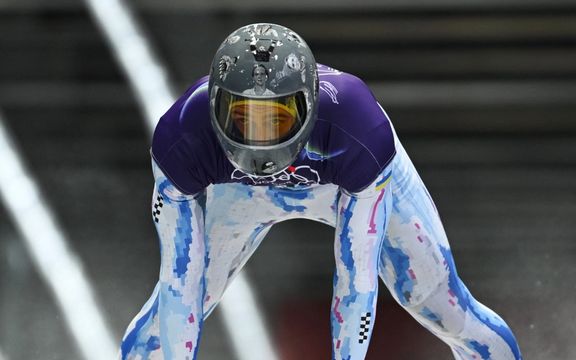 ورزشکار اوکراینی به دلیل چاپ تصویر قربانیان جنگ با روسیه بر کلاه ایمنی، از المپیک حذف شد