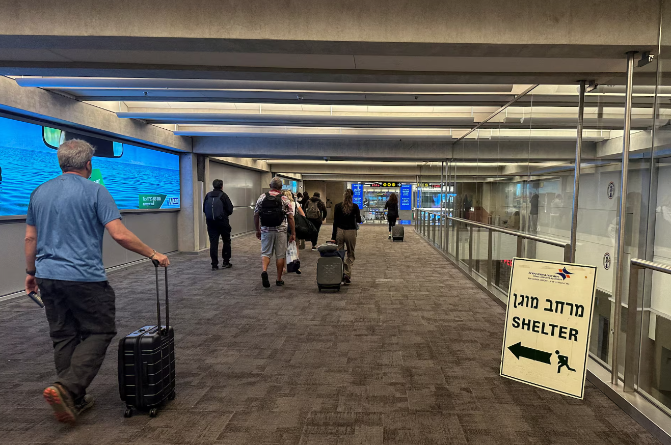 Israeli airlines make cancellations easier as region stays on edge