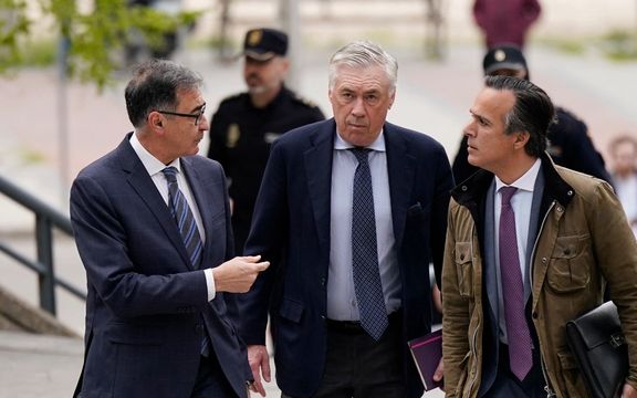 کارلو آنچلوتی: مربیان مثل بازیکنان مهم نیستند، فقط شش میلیون یورو میخواستم