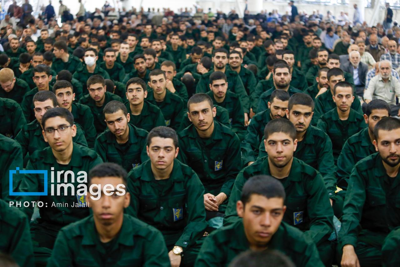 سپاه تهران از مردم و نوجوانان خواست برای کمک به نیروهای نظامی ثبت‌نام کنند