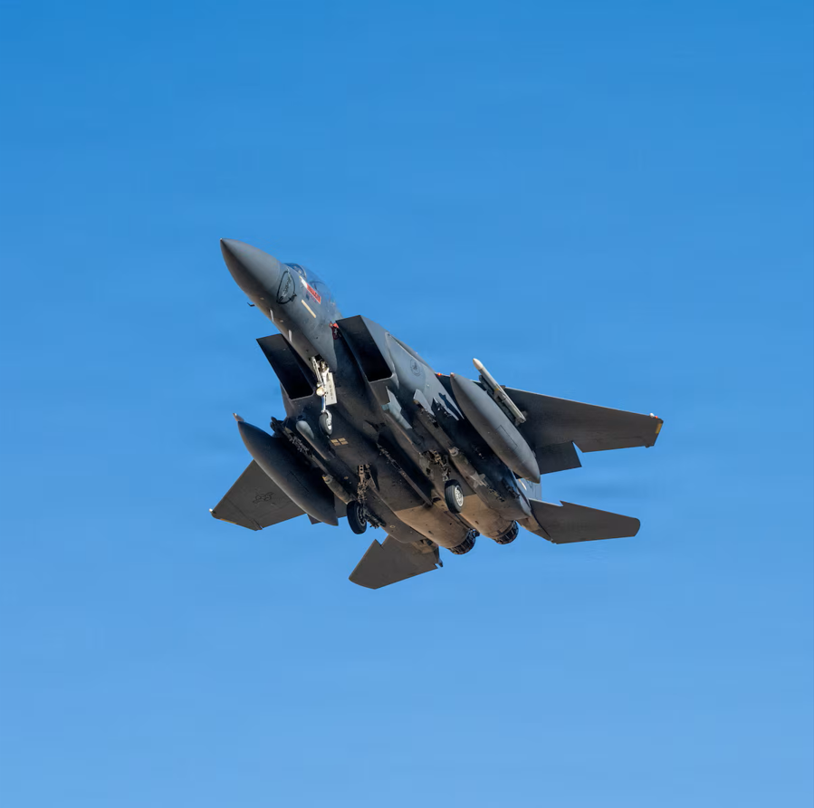 فرمانده پیشین سنتکام: نجات خلبان آمریکایی، درسی سخت برای جمهوری اسلامی بود