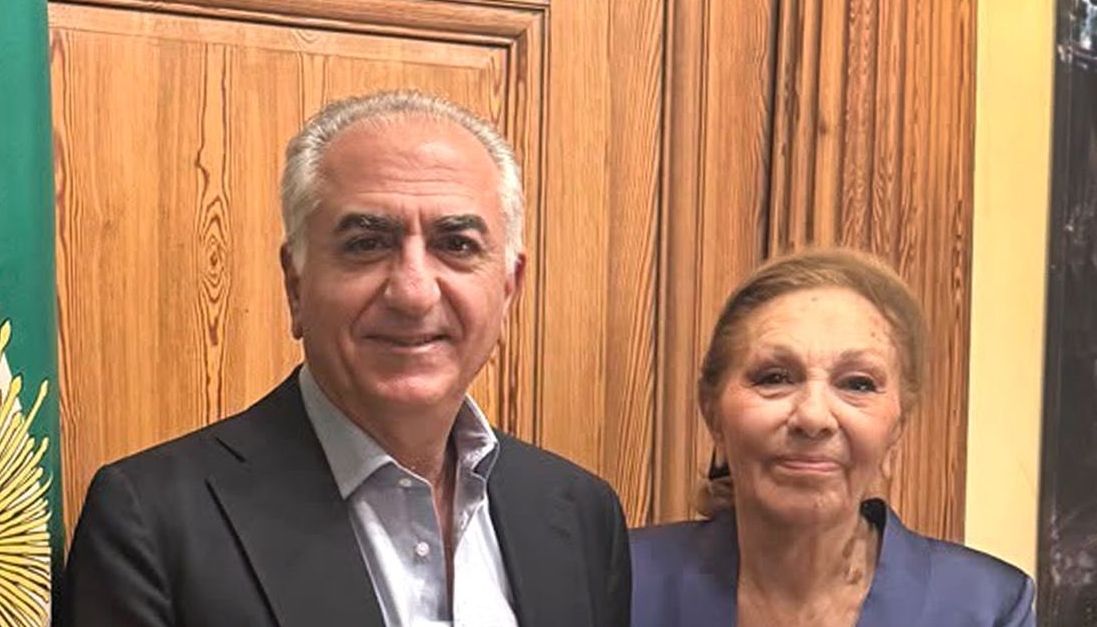 شاهزاده رضا پهلوی: مادرم هرگز ایمان خود را به آزادی ایران از دست نداده است