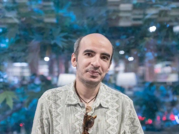 Iranian Writer, Blogger Hossein Shanbehzadeh