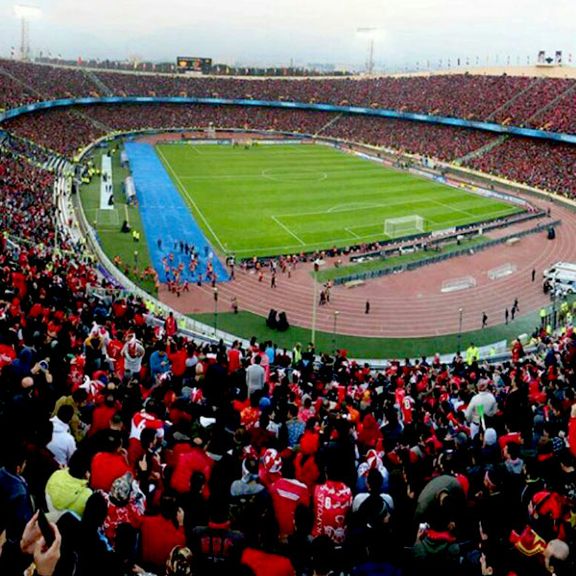 پرسپولیس - تراکتور؛ سوپرجام فوتبال ایران در ورزشگاه آزادی برگزار میشود