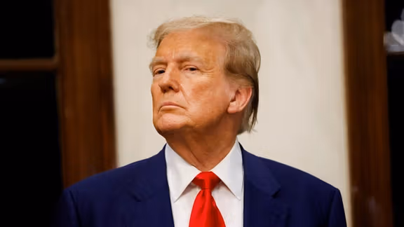 ترامپ پس از تماس با پوتین: روسیه و اوکراین بلافاصله مذاکرات پایان جنگ را آغاز میکنند