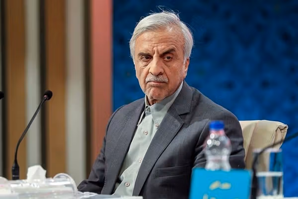 فعال اصلاحطلب: تندروها به دنبال نابودی جمهوری اسلامی هستند