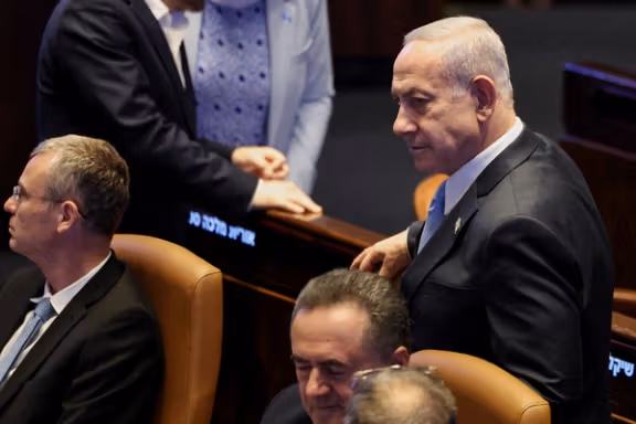 دولت نتانیاهو از تلاش احزاب مخالف برای انحلال پارلمان جان به در برد