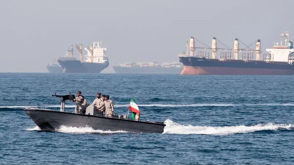 إيران: على الولايات المتحدة تلبية مطالبنا قبل إعادة فتح مضيق هرمز