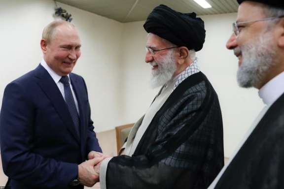 Russian President Vladimir Putin (left), Iran’s Supreme Leader Ali Khamenei (center) and President Ebrahim Raisi in Tehran on July 19, 2022