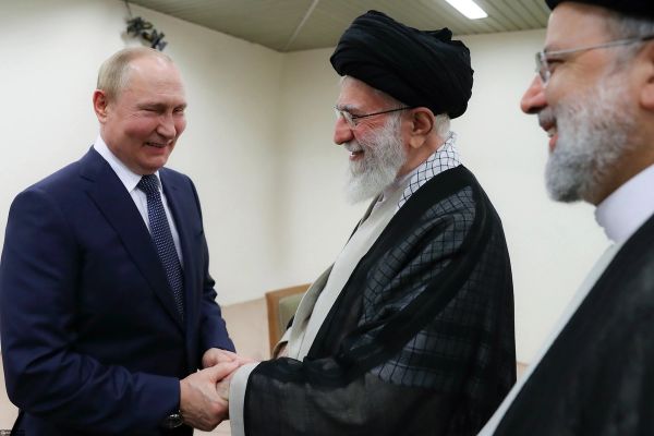 Iran, Middle East Dictatorships Named As Moscow's ‘Inner Circle’