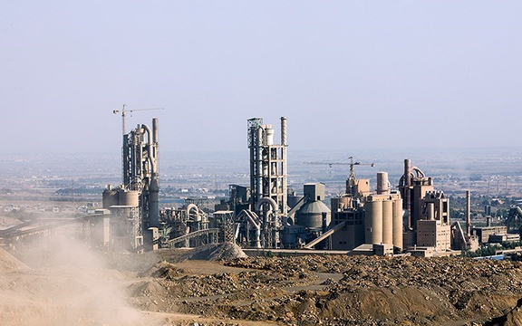 بحران در صنعت سیمان؛ خاموشی کارخانهها، فشار بر بازار مسکن و بورس