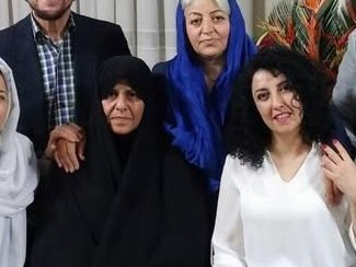 نرگس محمدی: فاطمه سپهری به دلیل بیان افکار و عقایدش در زندان است